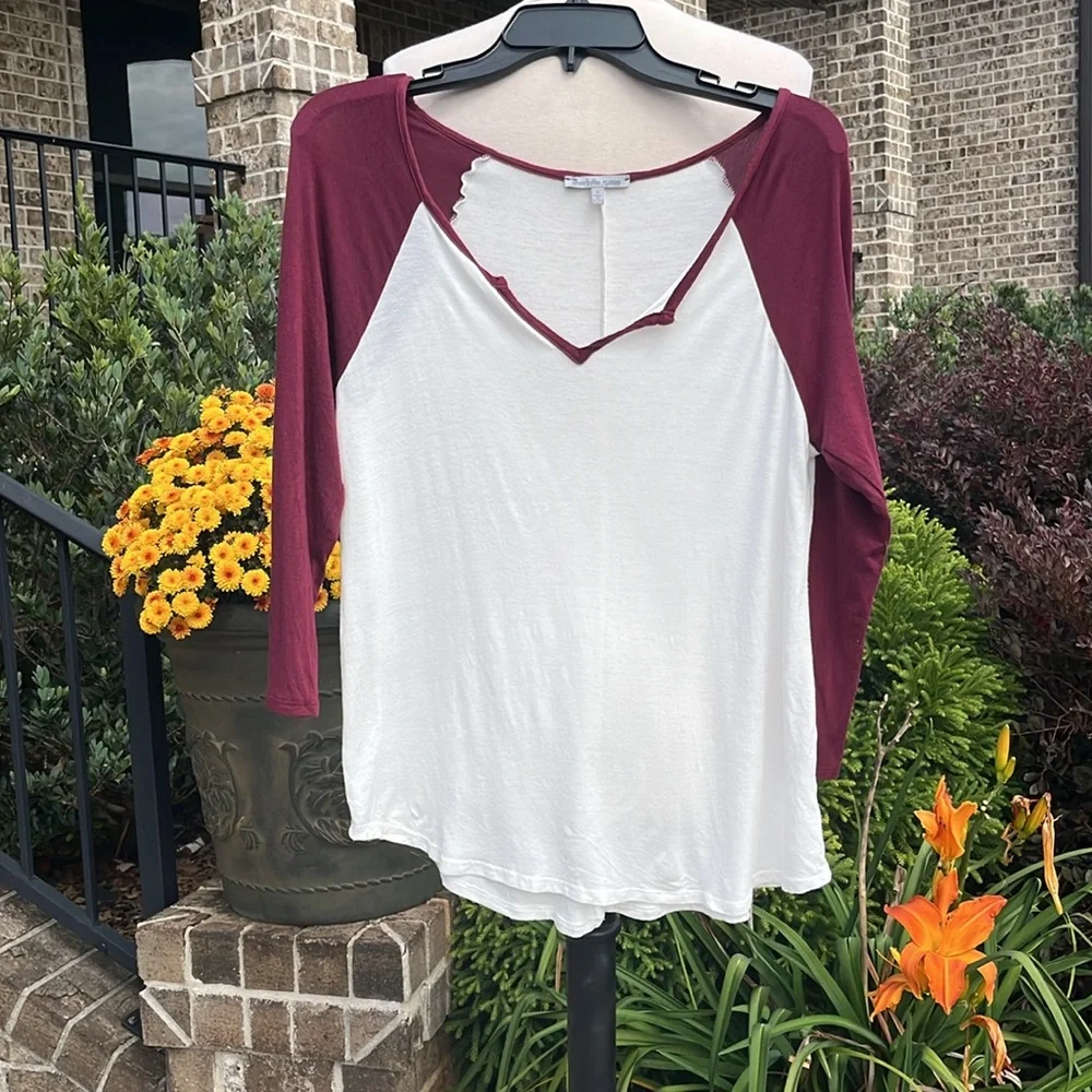 Oversized Comfy Flowy Top - Picture 4 of 7
